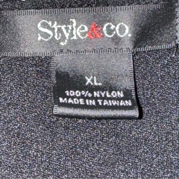 Style & Co Black and White Lace V Neck 3/3 quarter sleeve floral blouse size XL - Picture 8 of 10